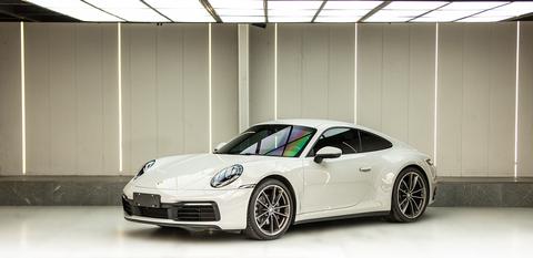 Porsche 911 2023