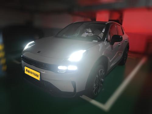 Lynk & Co 06 2023