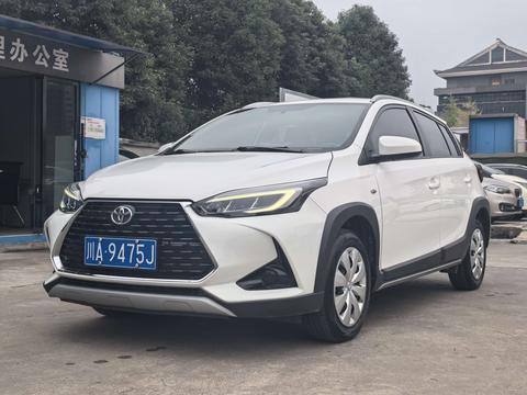 Toyota Yaris L Hatchback 2022