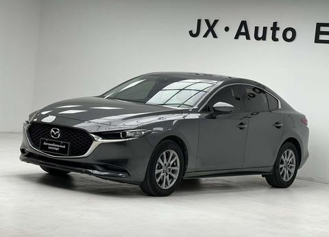 Mazda 3 Axela 2022