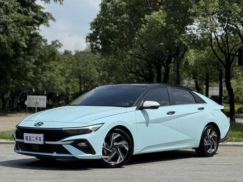 Hyundai Elantra 2023