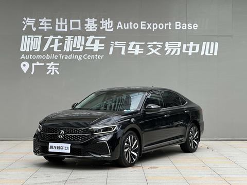 Volkswagen Passat 2022