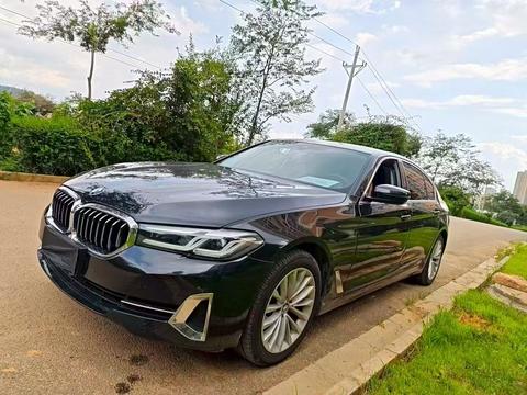 BMW 5 Series 2022
