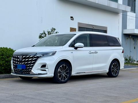 Roewe iMAX8 2023