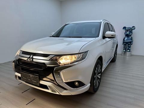 Mitsubishi Outlander 2021