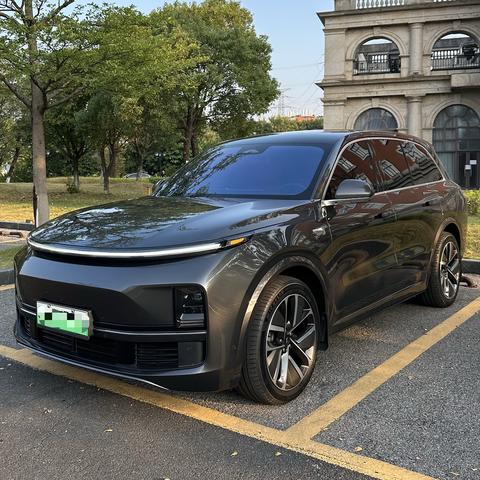 Li Auto L8 2024