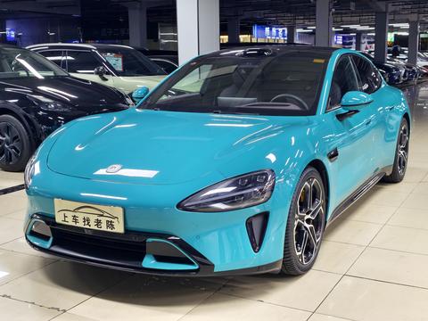 Xiaomi SU7 2024