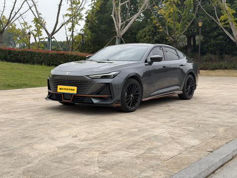 Changan UNI-V 2022