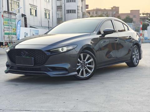 Mazda 3 Axela 2021