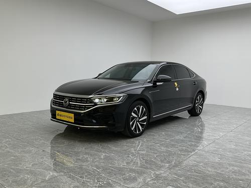 Volkswagen Passat 2023