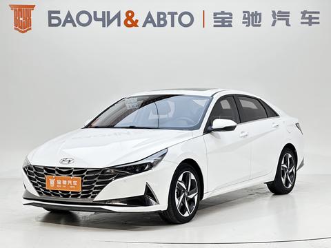 Hyundai Elantra 2022