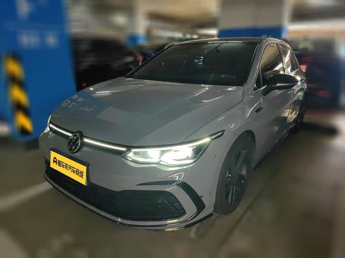 Volkswagen Golf 2021