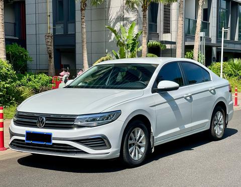 Volkswagen Bora 2023