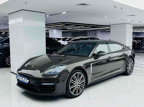 Porsche Panamera 2022