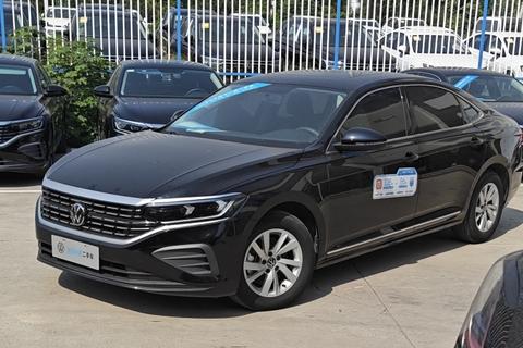 Volkswagen Passat 2024