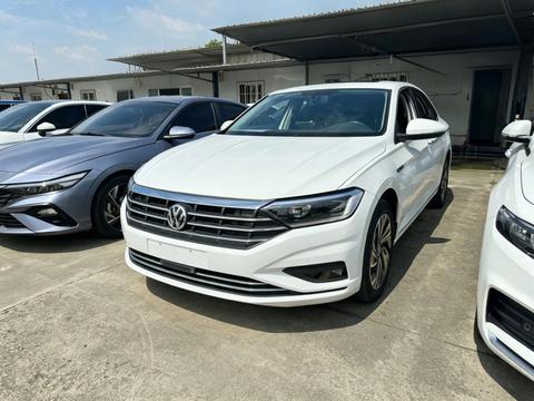 Volkswagen Sagitar 2021