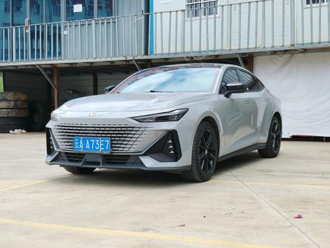Changan UNI-V 2022