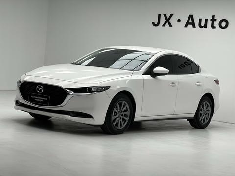 Mazda 3 Axela 2022
