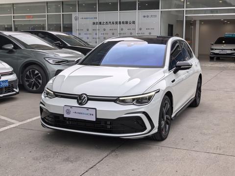 Volkswagen Golf 2024