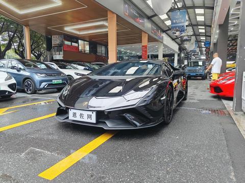 Lamborghini Huracan 2023