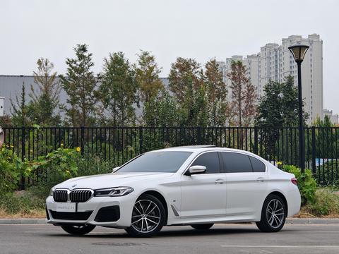BMW 5 Series 2022