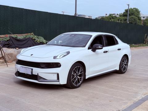 Lynk & Co 03 2022
