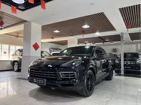 Porsche Cayenne 2022