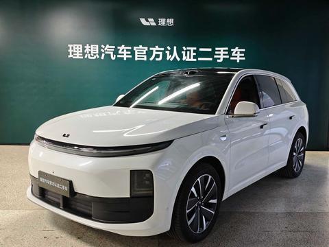 Li Auto L6 2025
