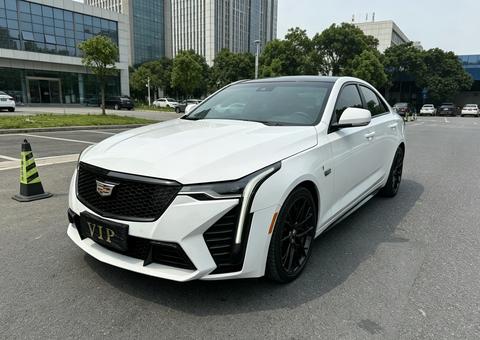 Cadillac CT4 2021
