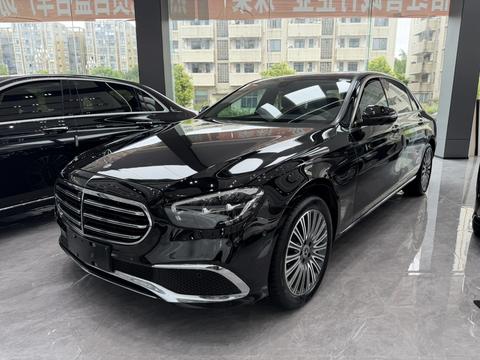 Mercedes-Benz E-Class 2022