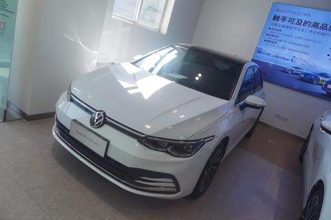 Volkswagen Golf 2023