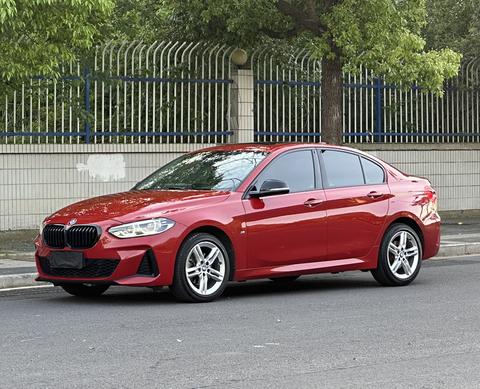 BMW 1 Series 2021