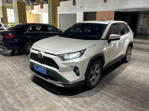 Toyota RAV4 2022