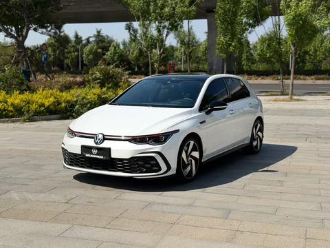 Volkswagen Golf GTI 2023