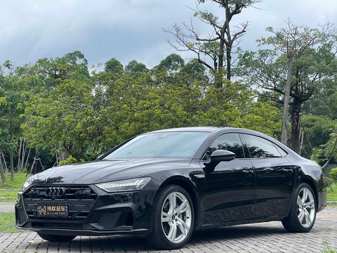 Audi A7L 2022