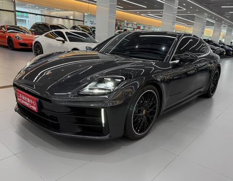 Porsche Panamera 2024