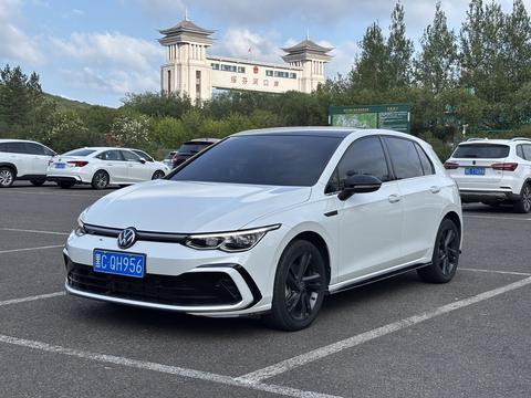 Volkswagen Golf 2023