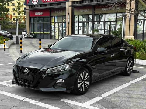 Nissan Teana 2021