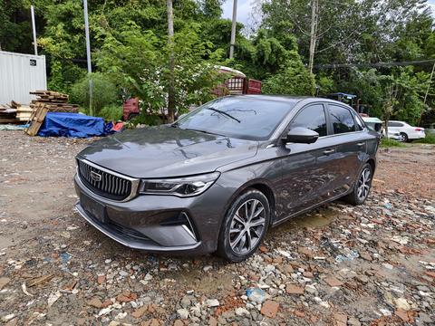 Geely Emgrand 2023