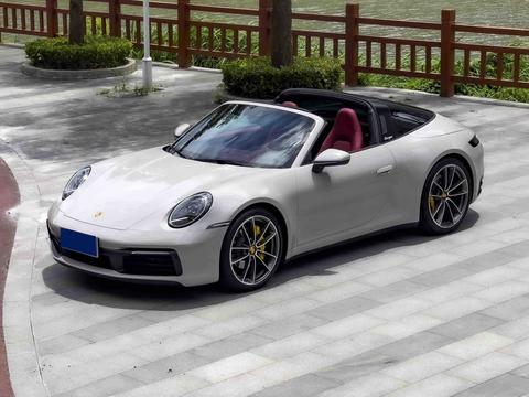 Porsche 911 2023