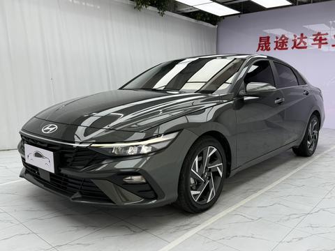 Hyundai Elantra 2023