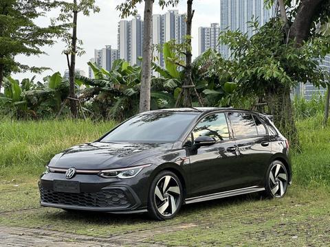 Volkswagen Golf GTI 2021