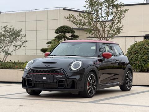 MINI JCW 2022