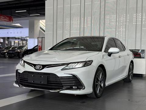 Toyota Camry 2023
