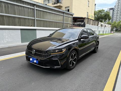 Volkswagen Passat 2025
