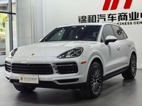 Porsche Cayenne 2021