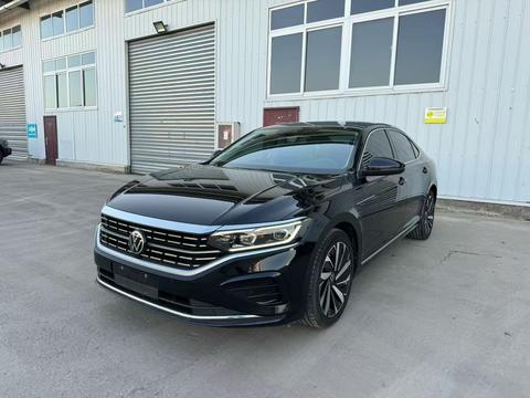 Volkswagen Passat 2022