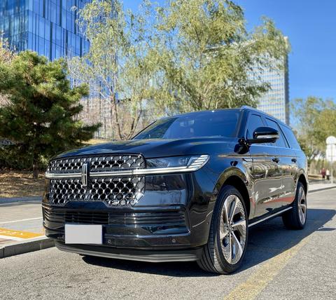 Lincoln Navigator 2025