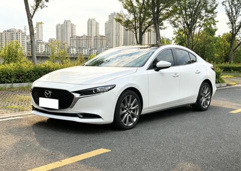 Mazda 3 Axela 2023