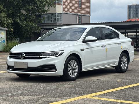 Volkswagen Bora 2021